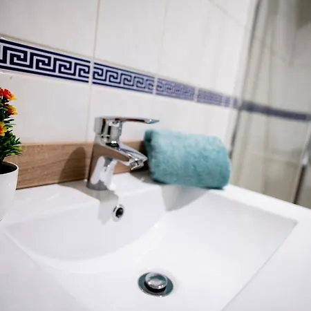 Appartamento Pool And Garden Village-near